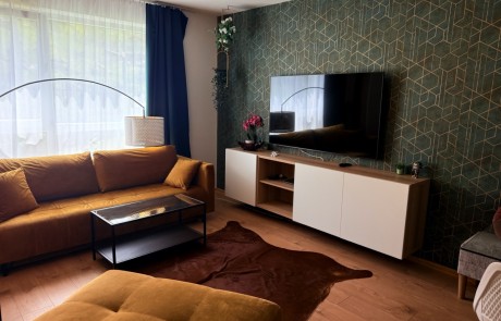 Modern One-Bedroom Apartment with a Large Terrace and Nature Views